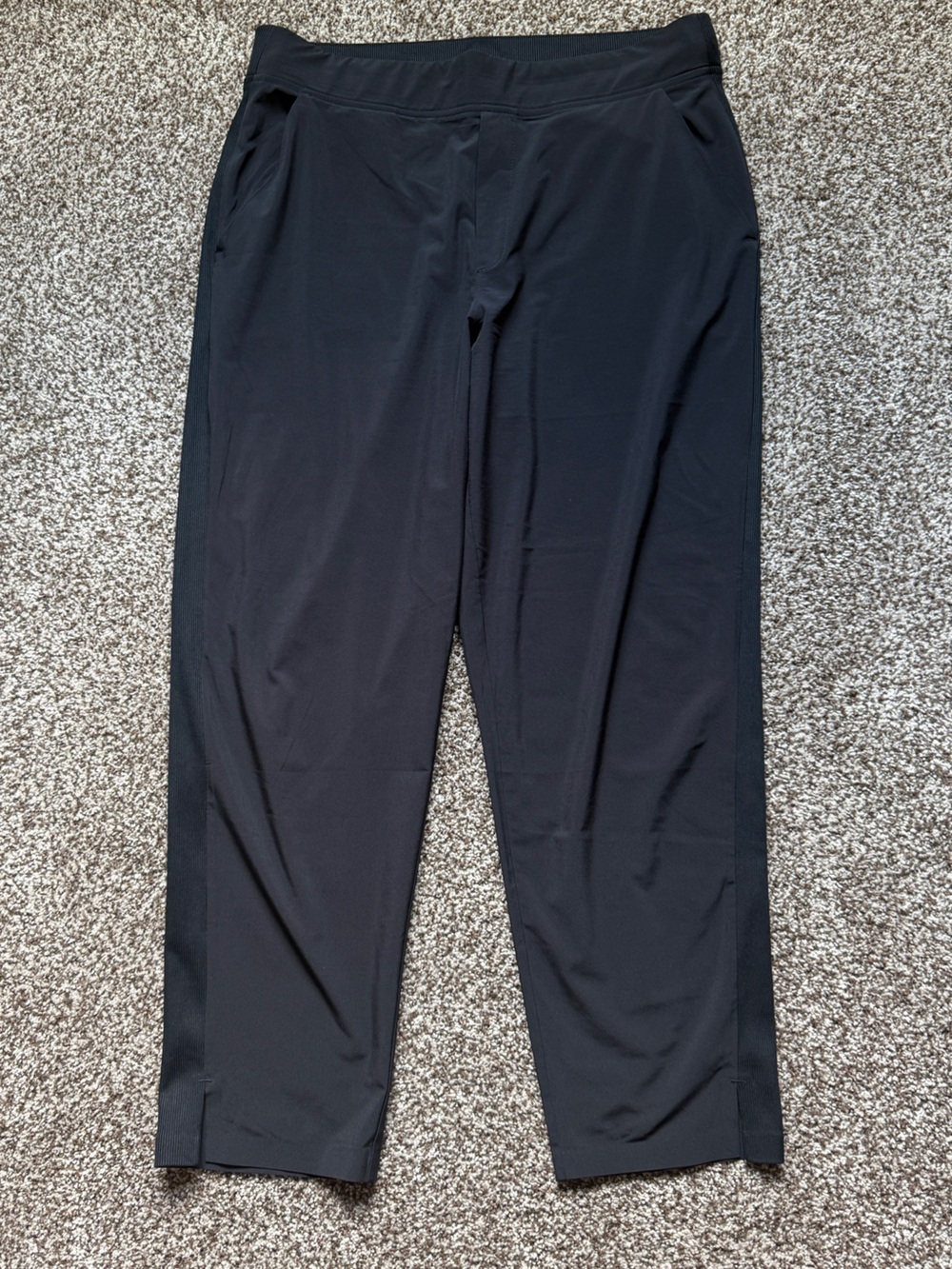 Athleta Brooklyn Ankle pant - black